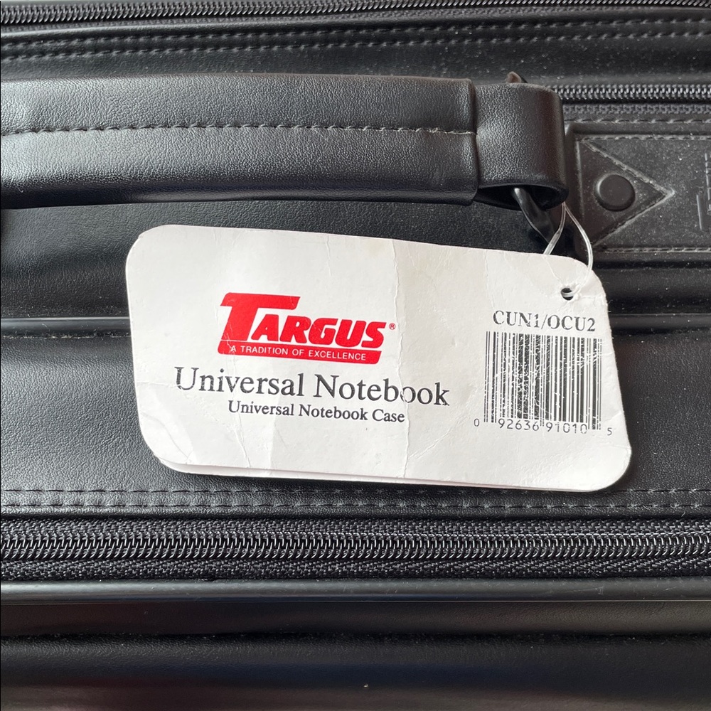 NWT TARGUS Black Universal notebook Laptop Bag. - Picture 8 of 8